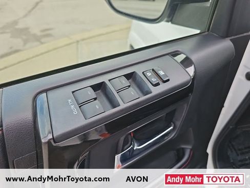 Used 2017 Toyota 4Runner TRD Off-Road image 11