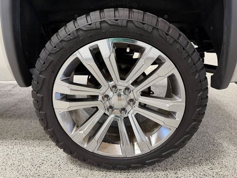Used 2015 GMC Sierra 1500 SLT w/ SLT Crew Cab Value Package AWD/4WD image 9