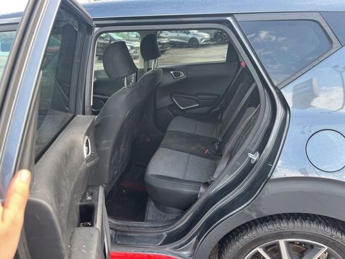 Used 2020 Kia Soul GT-Line w/ GT 2.0L Power Sunroof Package FWD image 11