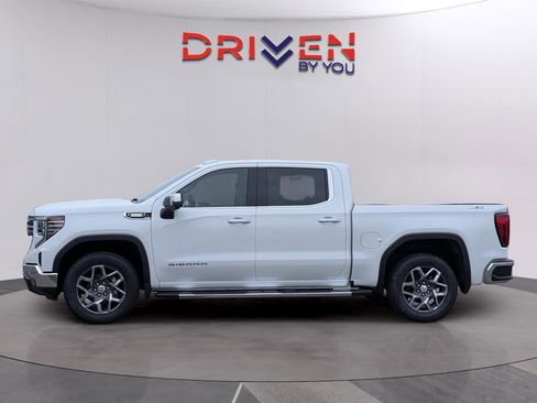 New 2026 GMC Sierra 1500 SLT w/ SLT Premium Plus Package AWD/4WD image 2