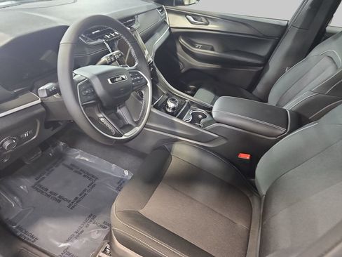 New 2026 Jeep Grand Cherokee L 4WD image 19