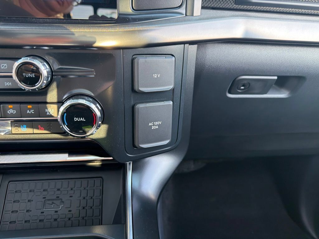 New 2026 Ford F150 Raptor AWD/4WD image 17