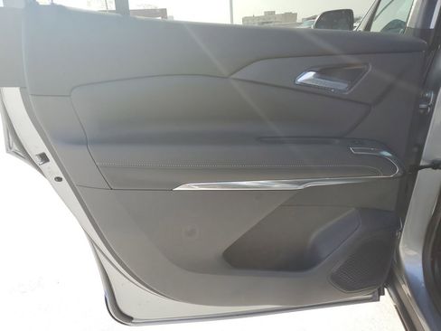 New 2026 Chevrolet Traverse LT w/ Driver Confidence Package FWD image 16