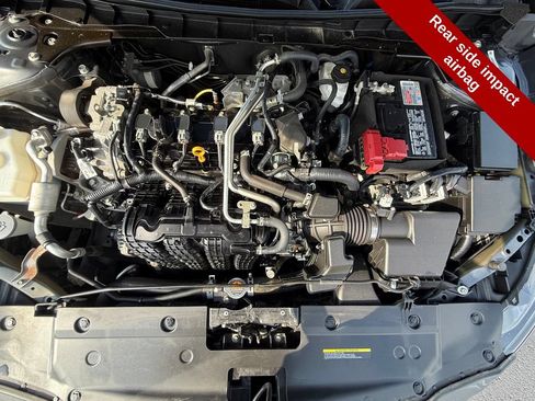 Used 2024 Nissan Altima 2.5 SV AWD/4WD image 44