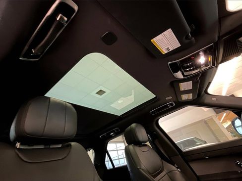 Used 2023 Land Rover Range Rover Sport SE Dynamic image 22