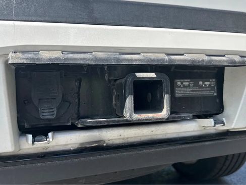 Used 2016 Cadillac Escalade 2WD image 64