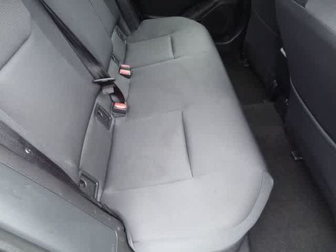 Used 2025 Toyota Prius LE FWD image 9