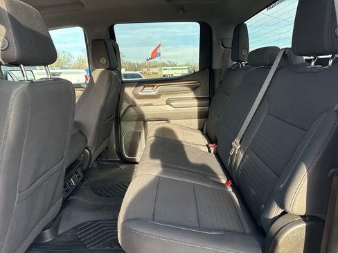 Used 2023 Chevrolet Silverado 1500 RST w/ Z71 Off-Road Package image 11