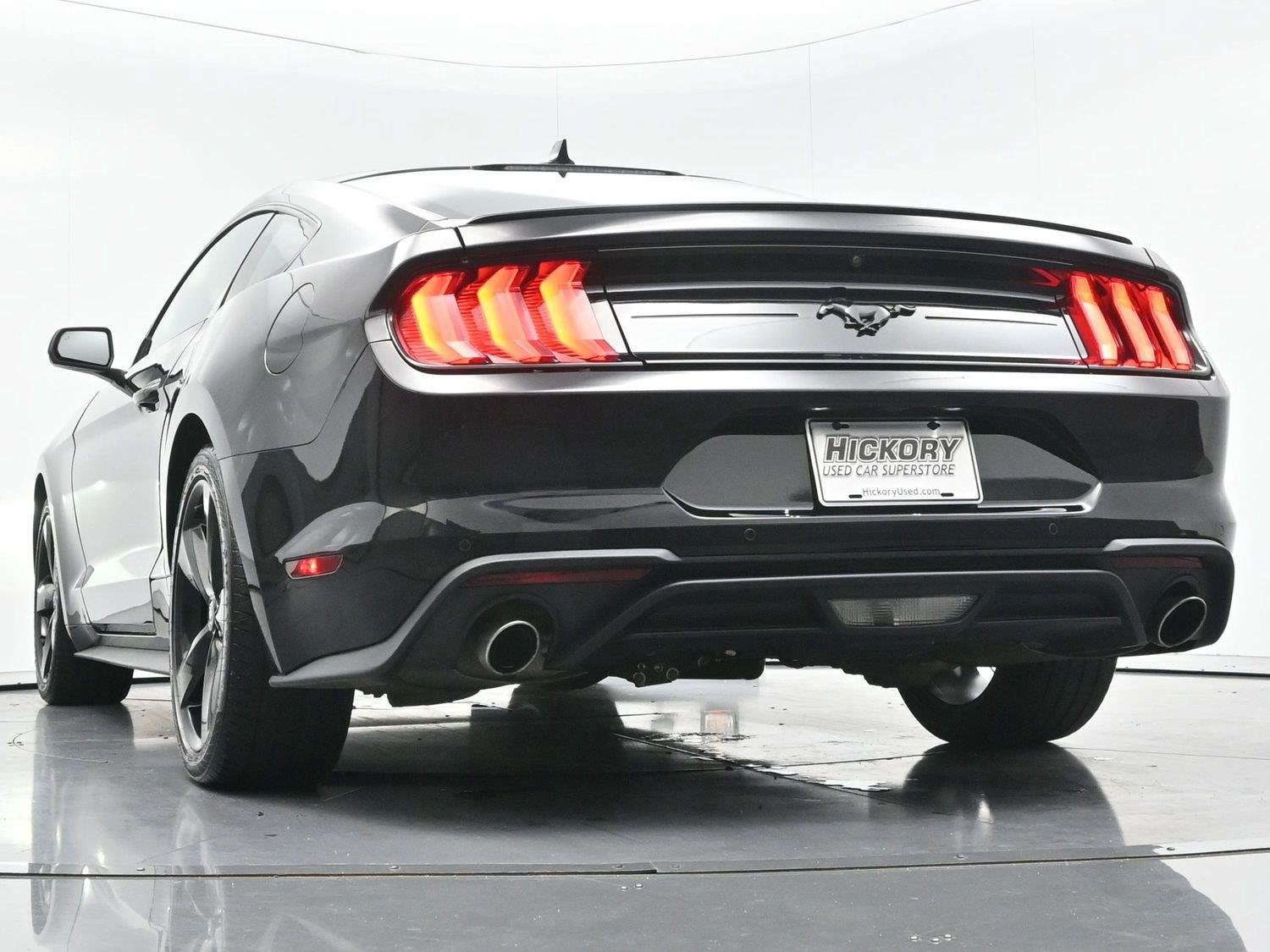 Used 2022 Ford Mustang Coupe w/ Equipment Group 101A RWD image 42