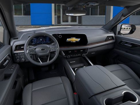 New 2026 Chevrolet Tahoe Z71 w/ Comfort Package AWD/4WD image 29