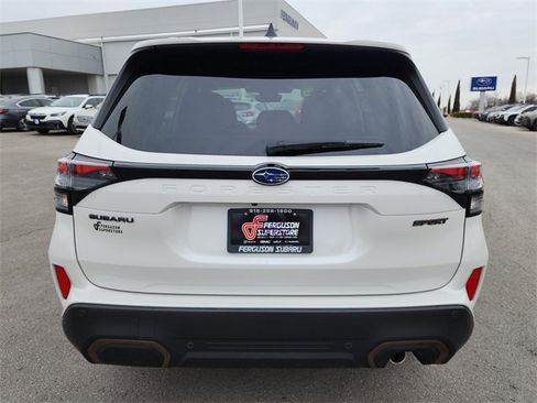 Used 2025 Subaru Forester Sport image 4