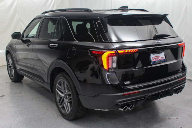 New 2026 Ford Explorer ST w/ Sun And Sound Package AWD/4WD image 6