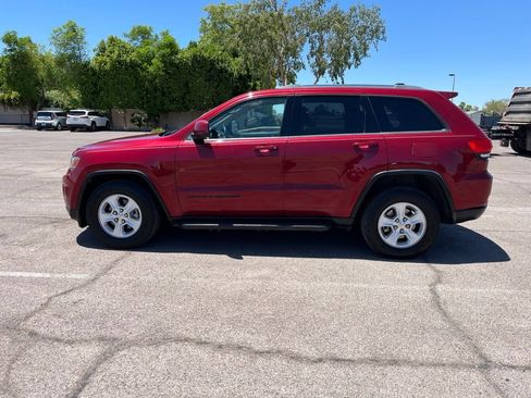 Used 2014 Jeep Grand Cherokee Laredo w/ Quick Order Package 23E image 5