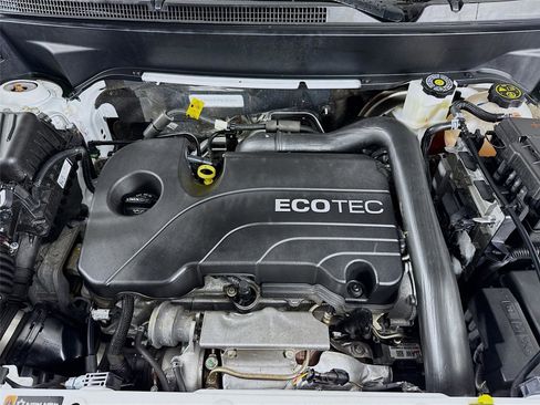 Used 2022 Chevrolet Equinox LT image 29