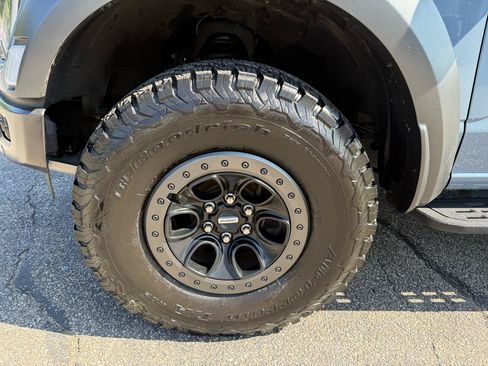 Used 2023 Ford F150 Raptor w/ Blue Interior Package AWD/4WD image 5