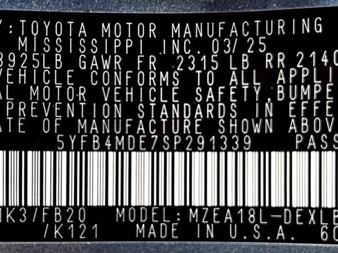 Certified 2025 Toyota Corolla LE image 25