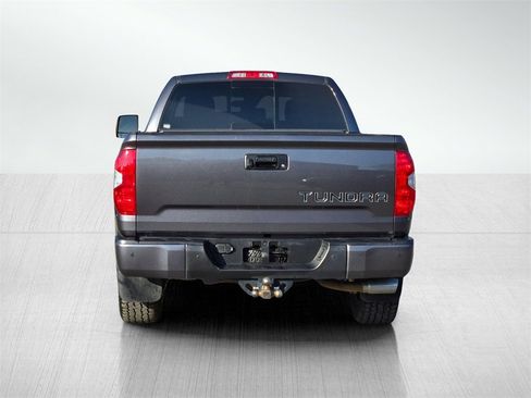 Used 2018 Toyota Tundra SR5 image 5