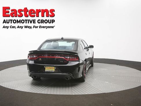 Used 2018 Dodge Charger R/T Scat Pack RWD image 43