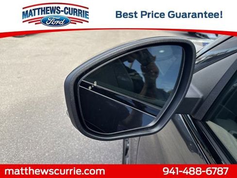 New 2025 Ford Expedition Max Platinum w/ Stealth Performance Package image 8