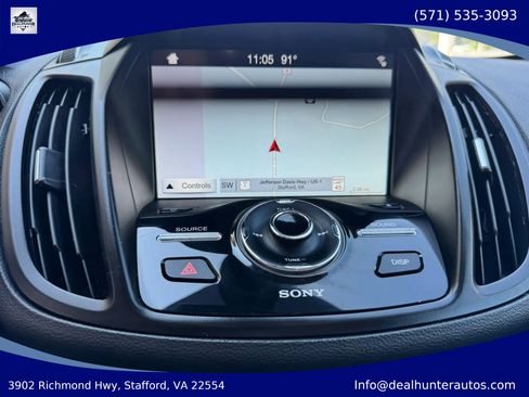 Used 2017 Ford Escape Titanium AWD/4WD image 23