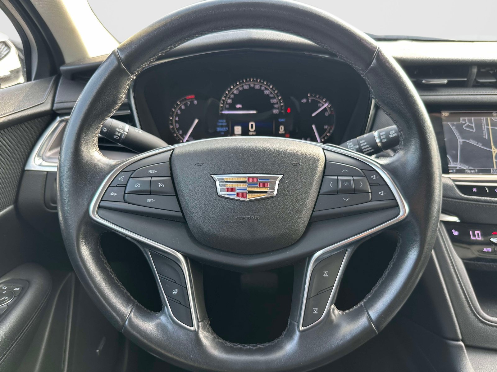 Used 2018 Cadillac XT5 Luxury AWD/4WD image 22