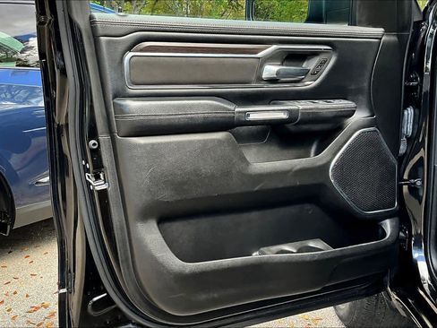 Used 2025 RAM 1500 Laramie image 26
