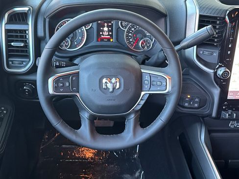 New 2026 RAM 2500 Big Horn AWD/4WD image 13