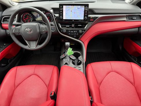 Used 2023 Toyota Camry XSE w/ Navigation Package image 23