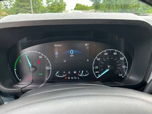 Used 2023 Ford Maverick XLT w/ XLT Luxury Package FWD image 16