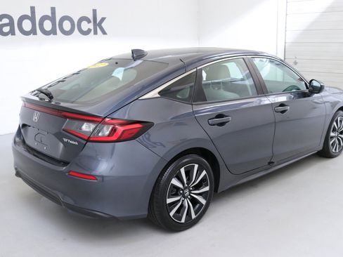 Used 2022 Honda Civic EX-L image 8