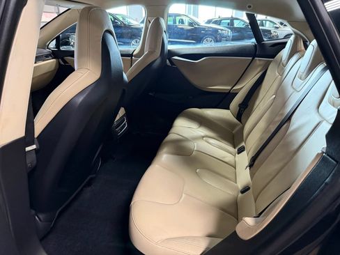 Used 2013 Tesla Model S RWD image 17