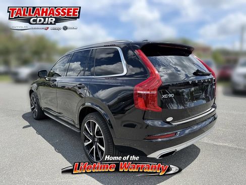 Used 2021 Volvo XC90 T6 Momentum w/ Climate Package AWD/4WD image 8