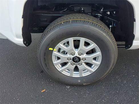 New 2026 Toyota Tacoma SR5 image 5