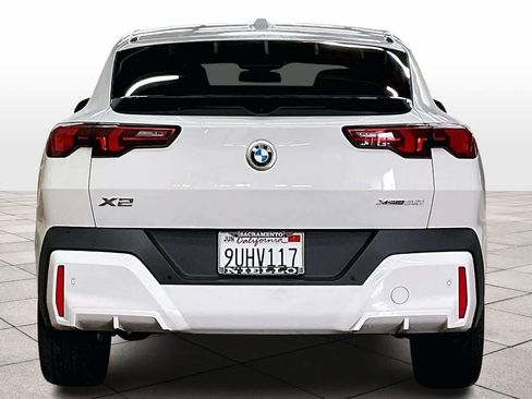 Used 2025 BMW X2 xDrive28i w/ Technology Package image 7