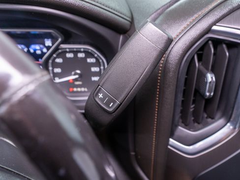 Used 2019 GMC Sierra 1500 AT4 w/ AT4 Premium Package AWD/4WD image 34