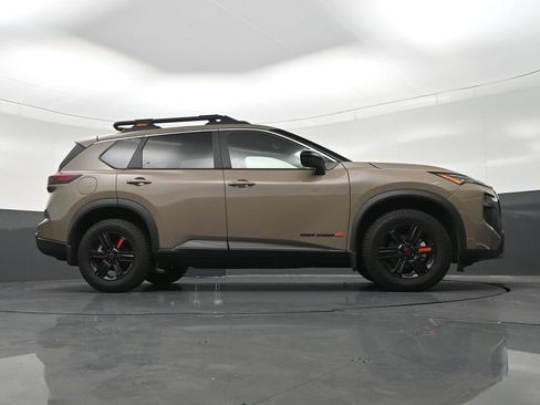 Used 2025 Nissan Rogue SV w/ Rock Creek Premium Package AWD/4WD image 29