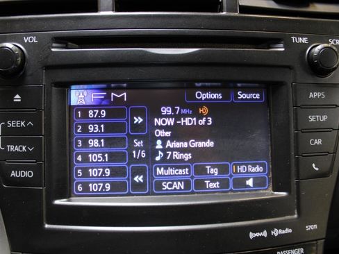 Used 2013 Toyota Prius V Three image 19