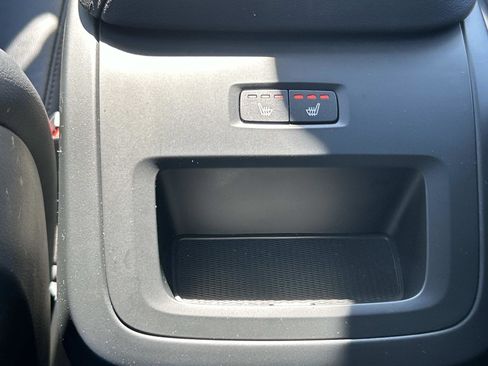 Certified 2024 Volvo XC60 B5 Core w/ Protection Package Premier image 16