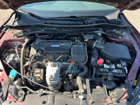Used 2016 Honda Accord EX image 29