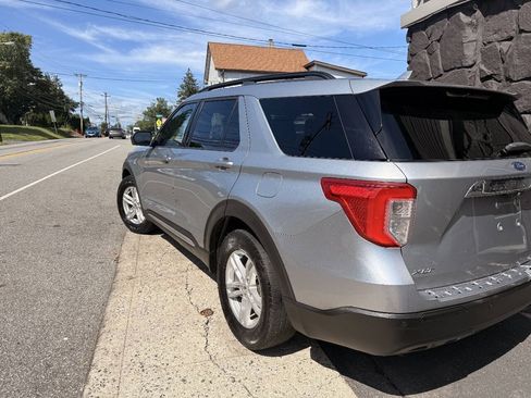 Used 2020 Ford Explorer XLT w/ Equipment Group 202A RWD image 7