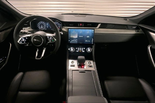 New 2026 Jaguar F-PACE R-Dynamic S AWD/4WD image 6