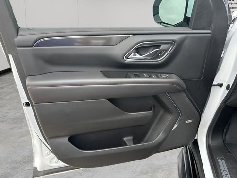 Used 2022 Chevrolet Tahoe RST image 25