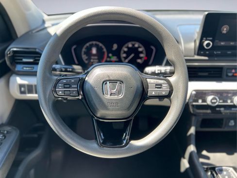 Used 2023 Honda Pilot LX image 17