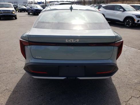 New 2026 Kia K4 FWD image 4
