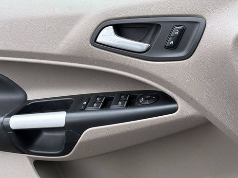 Used 2018 Ford Transit Connect Titanium FWD image 22