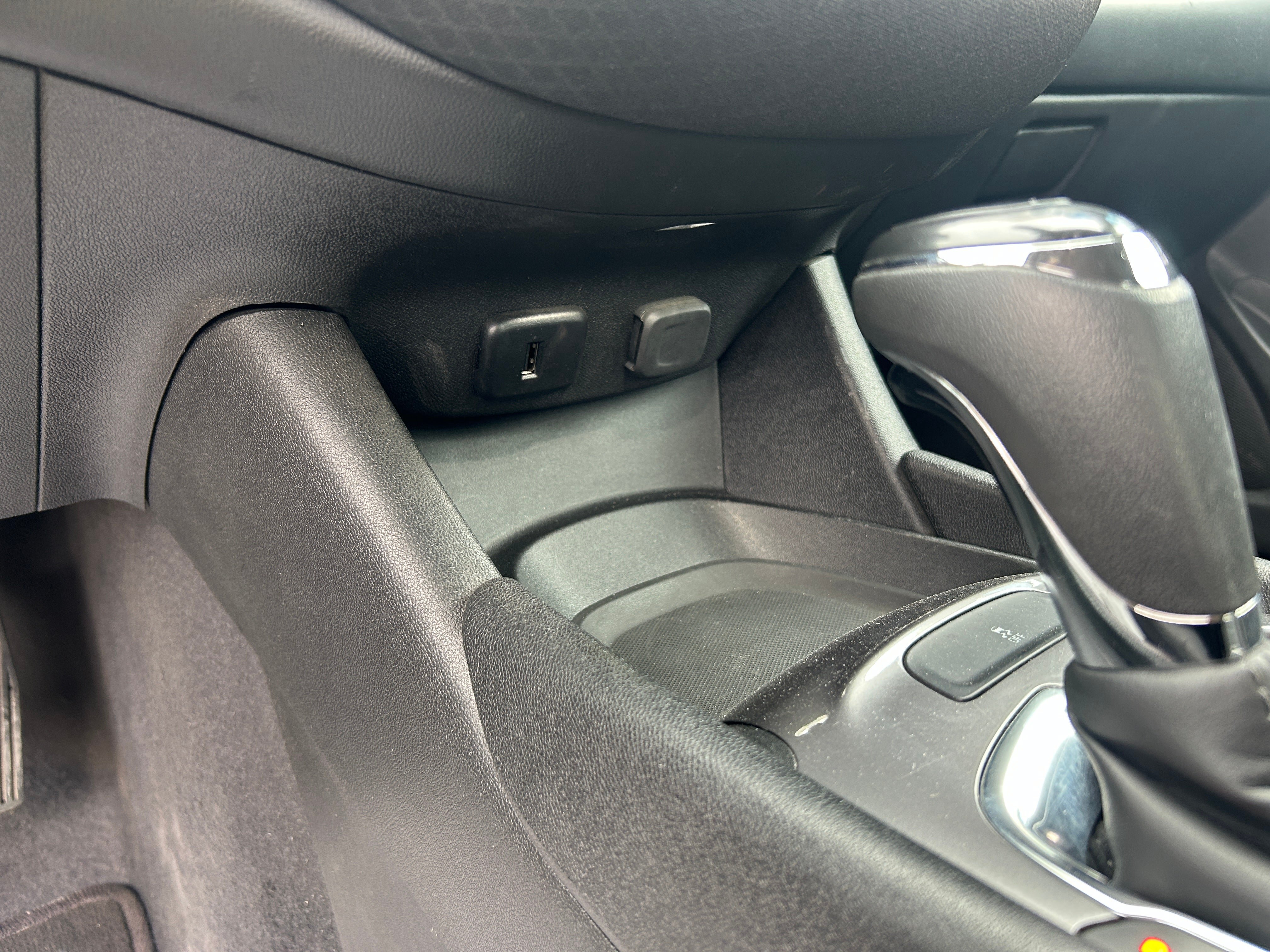 Used 2018 Chevrolet Malibu LS FWD image 21