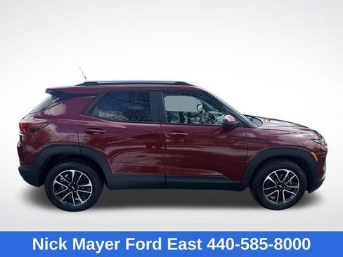 Used 2024 Chevrolet TrailBlazer LT FWD image 9