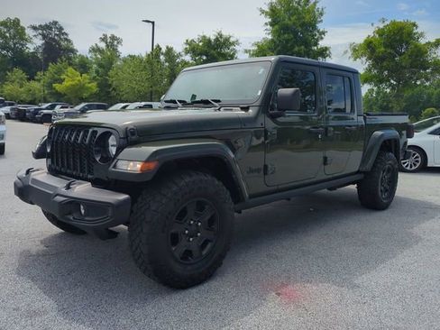 Certified 2021 Jeep Gladiator Sport AWD/4WD image 8