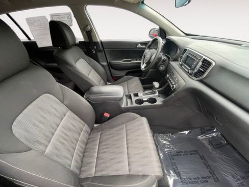 Used 2019 Kia Sportage LX FWD image 14