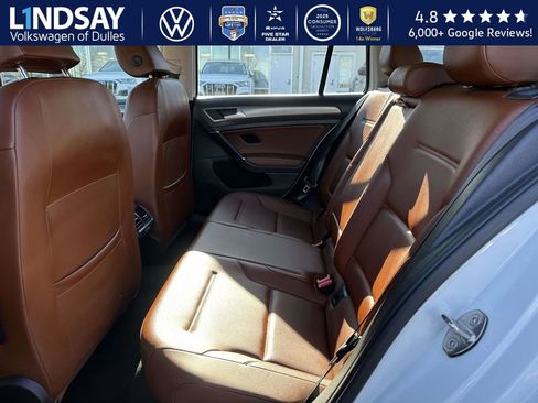 Used 2018 Volkswagen Golf Alltrack SE image 13